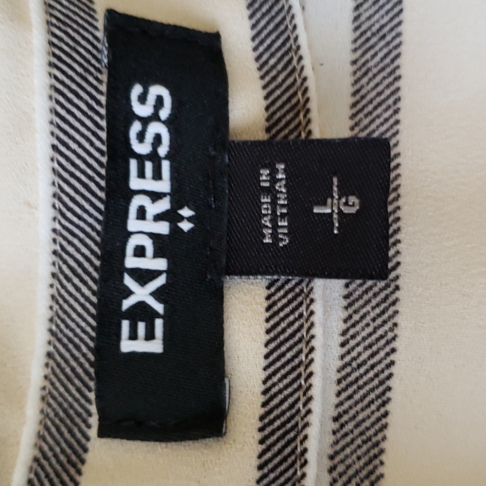 Express Striped Top - Picture 4 of 5